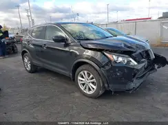 JN1BJ1CR8JW282010 2018 NISSAN ROGUE