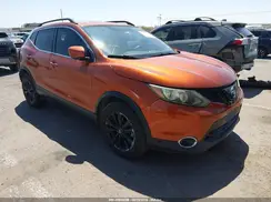 JN1BJ1CR8JW284422 2018 NISSAN ROGUE