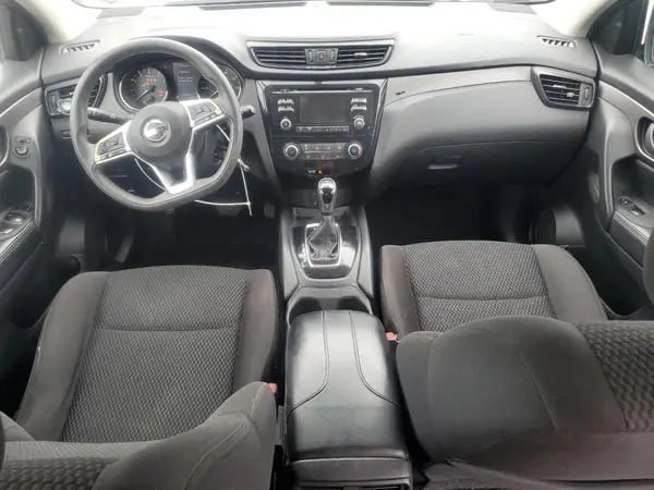 JN1BJ1CR8JW285831 2018 NISSAN ROGUE - Image 8