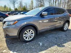 JN1BJ1CR8JW286171 2018 NISSAN ROGUE