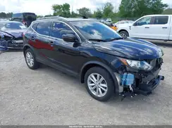 JN1BJ1CR8JW286655 2018 NISSAN ROGUE