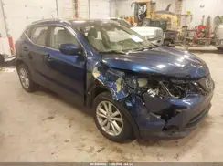 JN1BJ1CR8JW289894 2018 NISSAN ROGUE