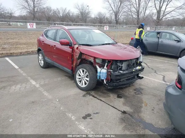 JN1BJ1CR8KW311328 2019 NISSAN ROGUE - Image 1