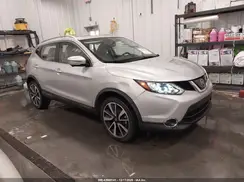JN1BJ1CR8KW317999 2019 NISSAN ROGUE