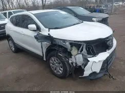 JN1BJ1CR8KW324368 2019 NISSAN ROGUE