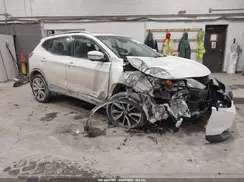 JN1BJ1CR8KW333832 2019 NISSAN ROGUE