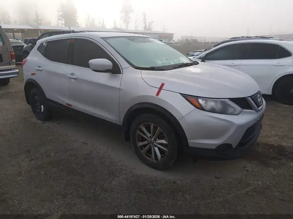 JN1BJ1CR8KW334818 2019 NISSAN ROGUE - Image 1