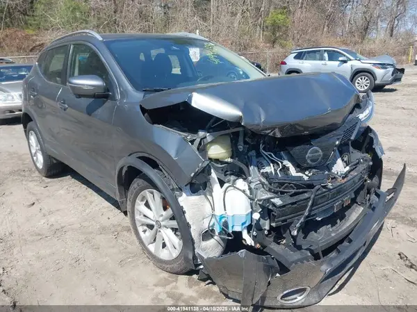 JN1BJ1CR8KW335306 2019 NISSAN ROGUE - Image 1