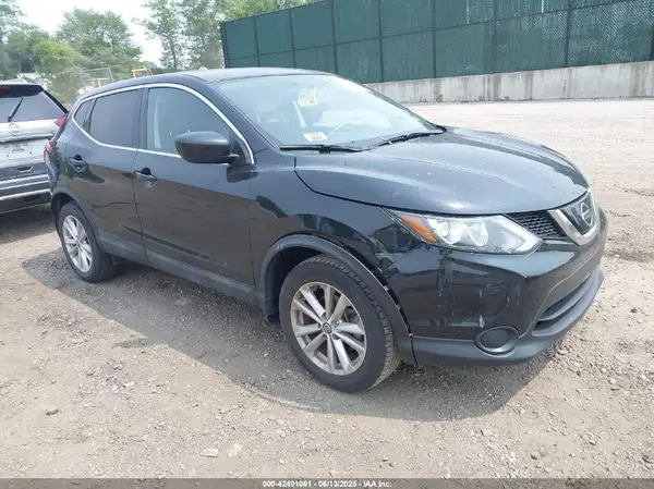 JN1BJ1CR8KW337508 2019 NISSAN ROGUE - Image 1