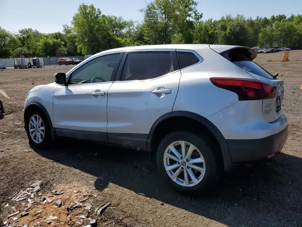 JN1BJ1CR8KW339663 2019 NISSAN ROGUE - Image 2