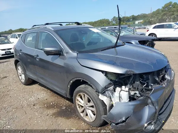 JN1BJ1CR8KW627814 2019 NISSAN ROGUE - Image 1