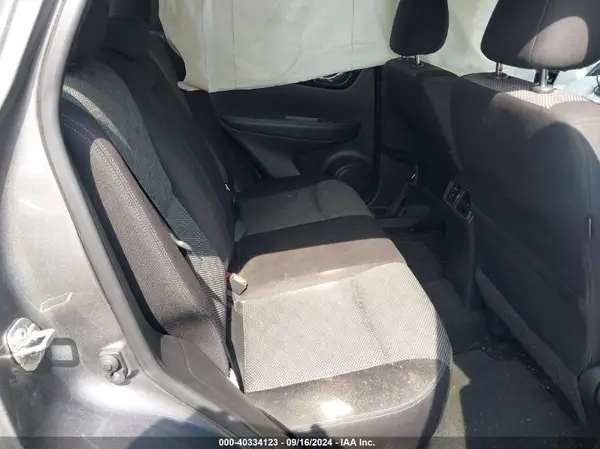 JN1BJ1CR8KW627814 2019 NISSAN ROGUE - Image 8