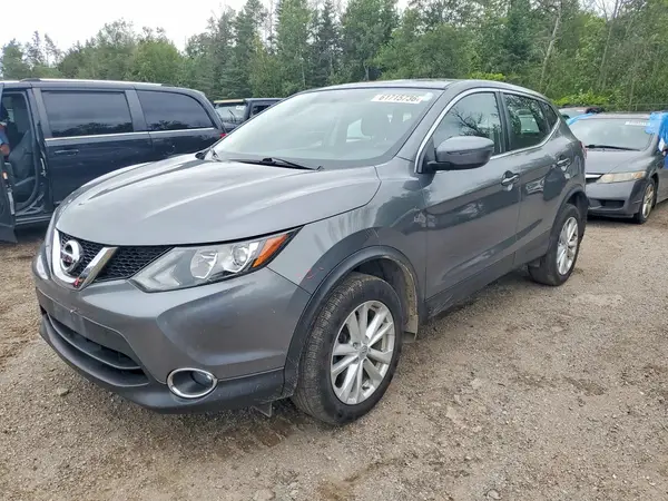 JN1BJ1CR9HW102754 2017 NISSAN ROGUE - Image 1