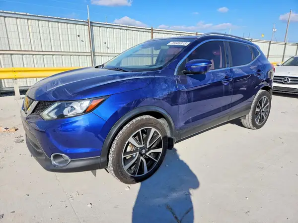 JN1BJ1CR9HW102902 2017 NISSAN ROGUE - Image 1