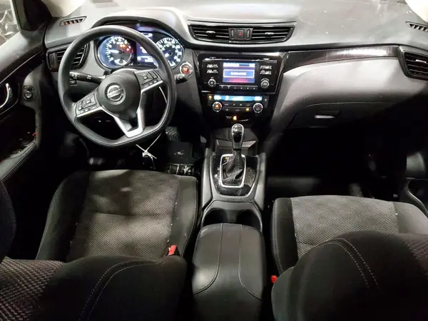 JN1BJ1CR9HW105489 2017 NISSAN ROGUE - Image 8