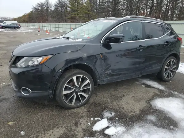 JN1BJ1CR9HW108571 2017 NISSAN ROGUE - Image 1