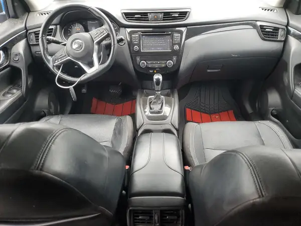 JN1BJ1CR9HW108571 2017 NISSAN ROGUE - Image 8