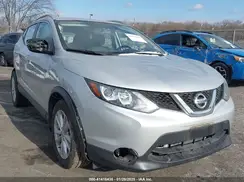 JN1BJ1CR9HW108652 2017 NISSAN ROGUE