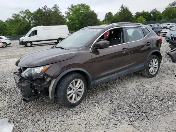 JN1BJ1CR9HW111969 2017 NISSAN ROGUE - Image 1