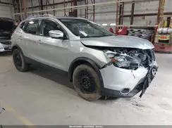 JN1BJ1CR9HW118419 2017 NISSAN ROGUE