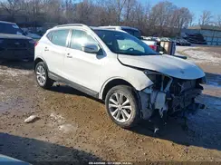 JN1BJ1CR9HW128304 2017 NISSAN ROGUE