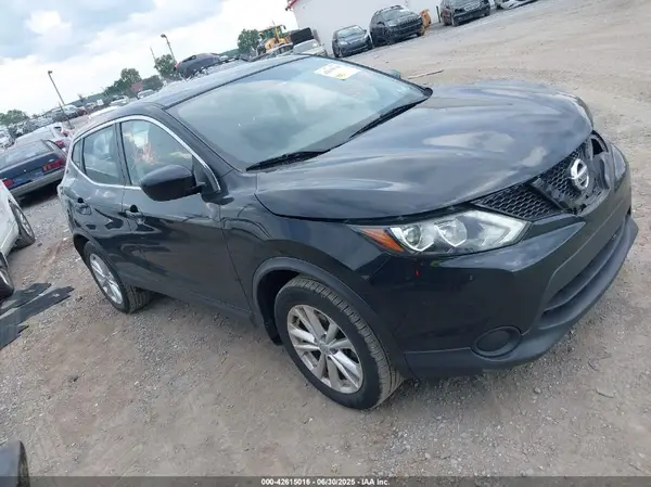 JN1BJ1CR9HW131591 2017 NISSAN ROGUE - Image 1
