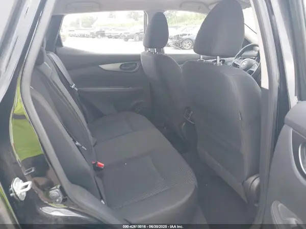 JN1BJ1CR9HW131591 2017 NISSAN ROGUE - Image 8