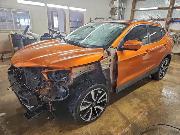 JN1BJ1CR9HW132918 2017 NISSAN ROGUE - Image 1