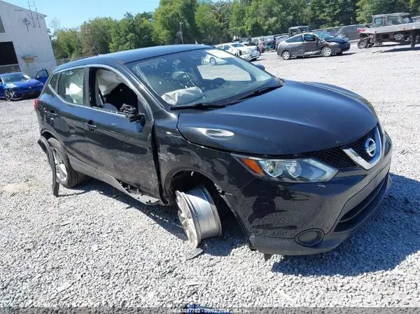 JN1BJ1CR9HW140954 2017 NISSAN ROGUE - Image 1