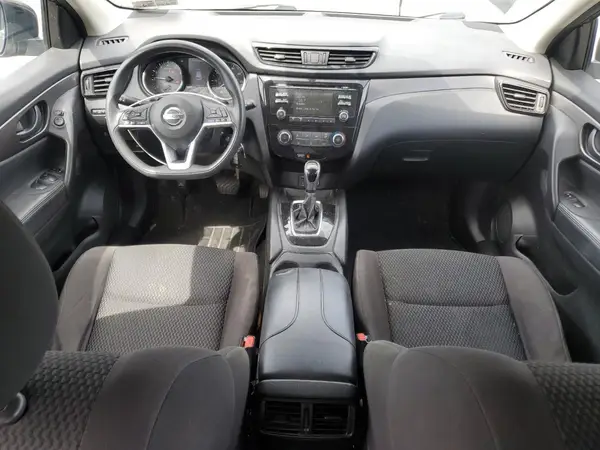 JN1BJ1CR9HW142655 2017 NISSAN ROGUE - Image 8