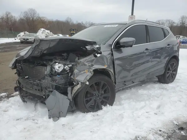 JN1BJ1CR9JW202245 2018 NISSAN ROGUE - Image 1