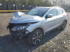 JN1BJ1CR9JW203685 2018 NISSAN ROGUE