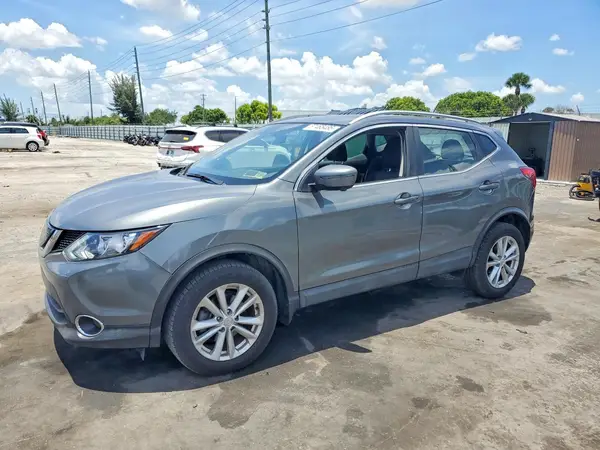 JN1BJ1CR9JW253308 2018 NISSAN ROGUE