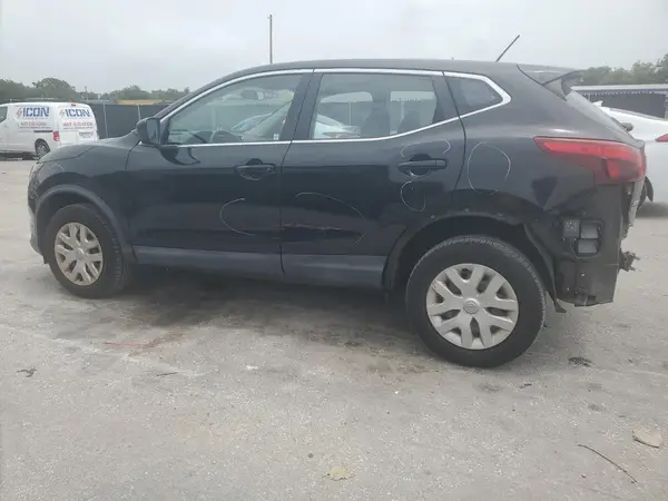JN1BJ1CR9JW255706 2018 NISSAN ROGUE - Image 2