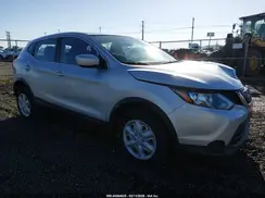 JN1BJ1CR9JW257438 2018 NISSAN ROGUE