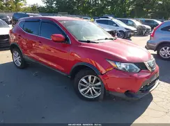 JN1BJ1CR9JW257813 2018 NISSAN ROGUE