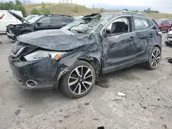 JN1BJ1CR9JW263899 2018 NISSAN ROGUE