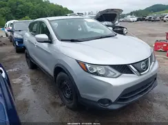 JN1BJ1CR9JW282274 2018 NISSAN ROGUE