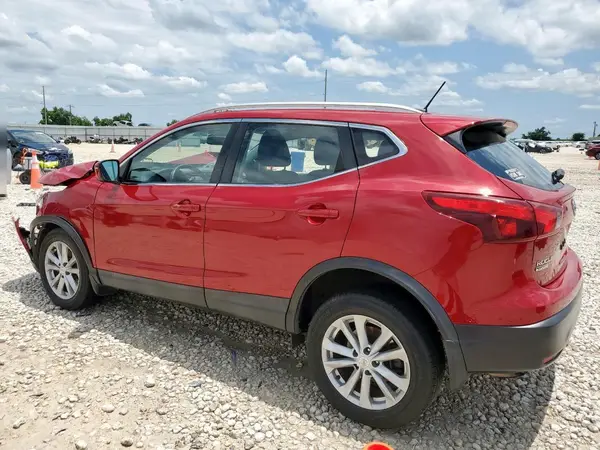 JN1BJ1CR9JW284462 2018 NISSAN ROGUE - Image 2