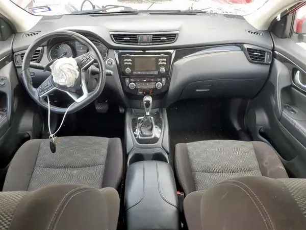JN1BJ1CR9JW284462 2018 NISSAN ROGUE - Image 8