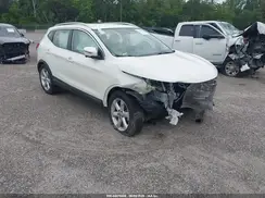 JN1BJ1CR9JW288205 2018 NISSAN ROGUE