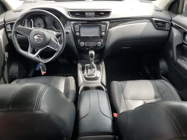 JN1BJ1CR9JW293565 2018 NISSAN ROGUE - Image 8