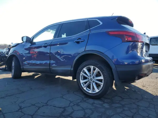 JN1BJ1CR9KW325349 2019 NISSAN ROGUE - Image 2