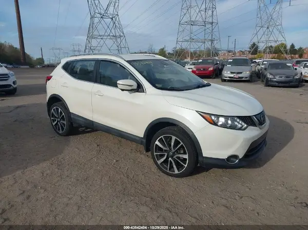 JN1BJ1CR9KW625490 2019 NISSAN ROGUE - Image 1