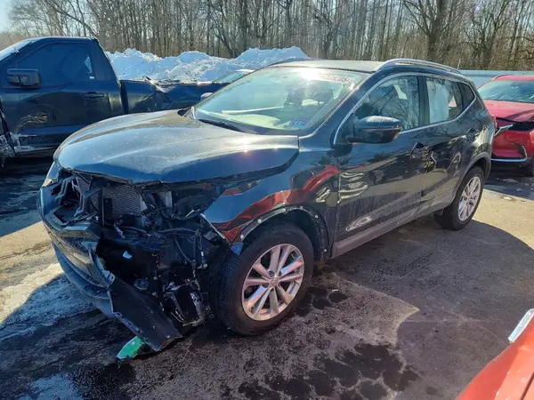 JN1BJ1CRXHW105209 2017 NISSAN ROGUE - Image 1