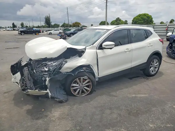 JN1BJ1CRXHW105808 2017 NISSAN ROGUE