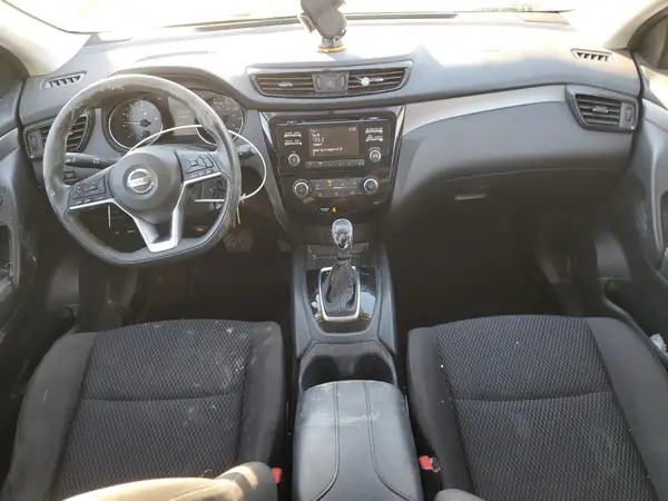 JN1BJ1CRXHW107753 2017 NISSAN ROGUE - Image 8
