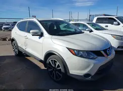 JN1BJ1CRXHW118106 2017 NISSAN ROGUE