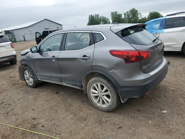 JN1BJ1CRXHW128036 2017 NISSAN ROGUE - Image 2
