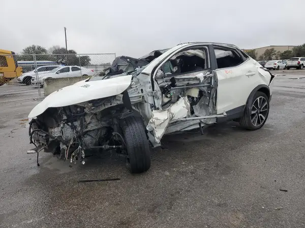 JN1BJ1CRXHW129042 2017 NISSAN ROGUE - Image 1